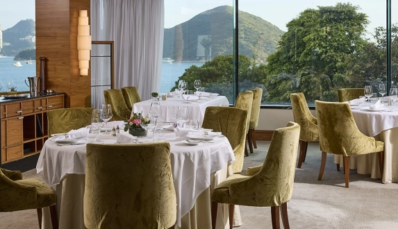 Grill Room 13 Jan25 1207