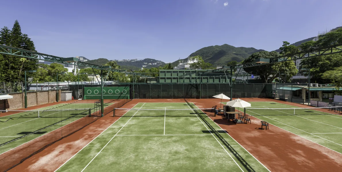 Tennis & Pickleball Courts